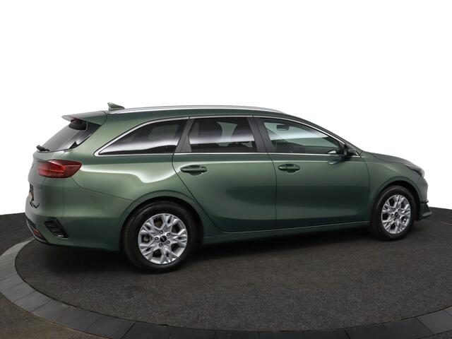 KIA CEE D Ceed Sportswagon 1.5 T-GDi DynamicPlusLine Apple Carplay/Android Auto - Cruise Control Adaptief - Dodehoekdetectie - Navigatie - Stuur/Stoelverwarming - Fabrieksgarantie tot 07-2031
