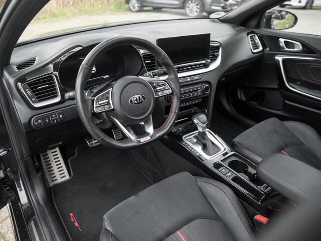 KIA CEE D Ceed 1.6 T-GDi GT Pano Virtual ACC JBL Memory