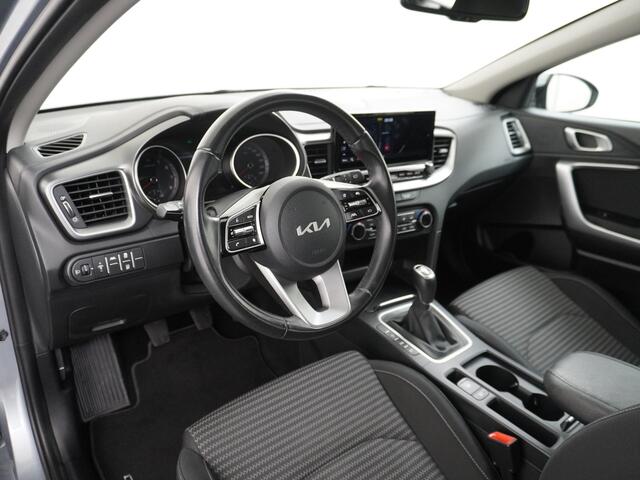 KIA CEE D Ceed Sportswagon 1.0 T-GDi 120PK Apple Carplay Android Auto Navi Ecc Camera Adap.Cruise Pdc DAB DynamicLine Spoorassistent activ Lmv 16" Connected services Bluetooth Led Regen-Lichtsensor Origineel Nederlandse Auto