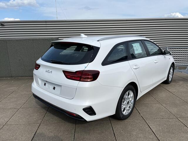 KIA CEE D Ceed 1.0 T-GDi ComfortLine 6-Bak NIEUW!!! | NAVIGATIE | ACHTERUITRIJCAMERA | LMV