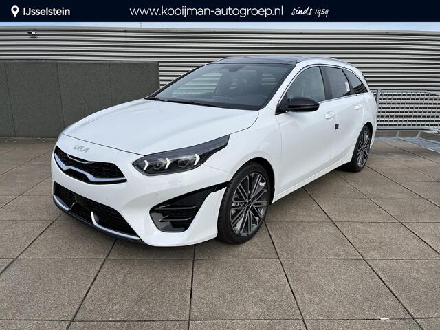 KIA CEE D Ceed SW 1.5 T-GDi GT-PlusLine AUTOMAAT NIEUW!!! | LEDER/ALCANTARA | SCHUIFDAK | NAVIGATIE