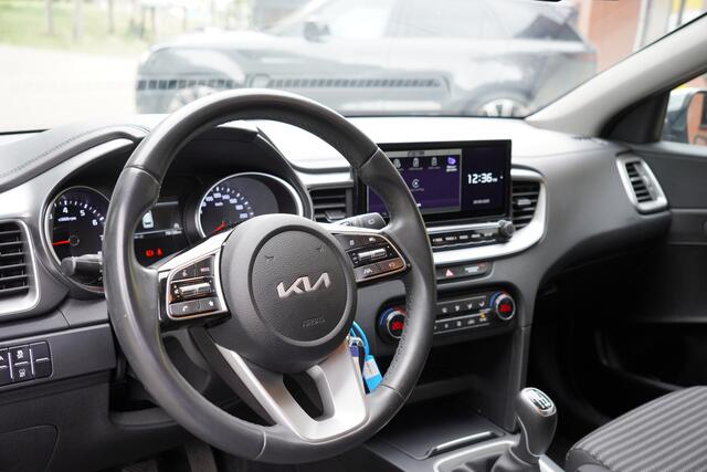 KIA CEE D Ceed Sportswagon 1.0 T-GDi DynamicLine / BTW / Carplay / Led Verlichting / Org NL / Groot Navigatie /