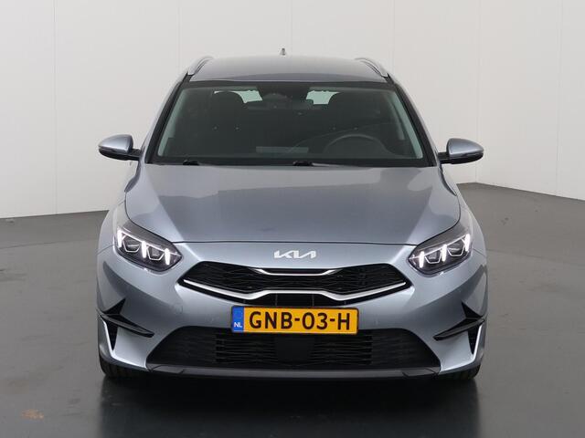KIA CEE D Ceed SW 1.5 T-GDi DCT7MHEV DynamicPlusLine | Trekhaak | Dodehoek Detectie | Stoel/Stuurwielverwarming | Keyless | LED | Climate Control | Navigatie |
