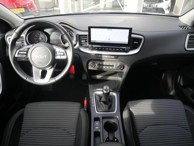 KIA CEE D Ceed 1.0 T-GDi DynamicLine | Trekhaak | Clima | Cruise | Camera | Navi | Carplay |
