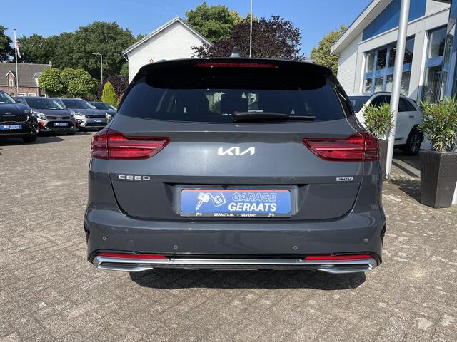 KIA CEE D Ceed Sportswagon 1.6 GDI PHEV ExecutiveLine FULL OPTION | Schuifdak, Stoelventilatie, Digitaal Display, Leer, Elektr. achterklep, 1e eigenaar, 1300kg trekgewicht!