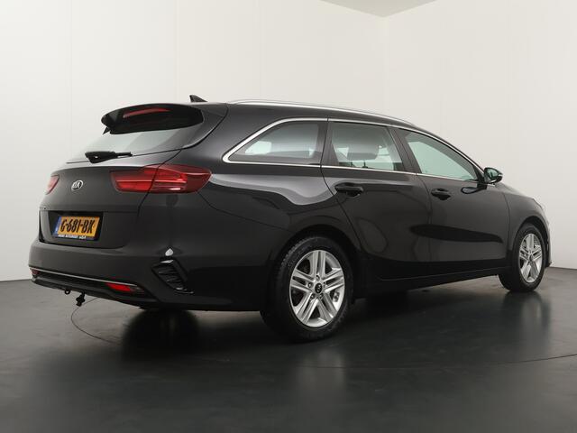 KIA CEE D Ceed Sportswagon 1.0 T-GDi DynamicLine - Climate control - Cruise control - Achteruitrij camera - Apple Carplay/Android Auto - Trekhaak - Fabrieksgarantie t/m 01-10-2026