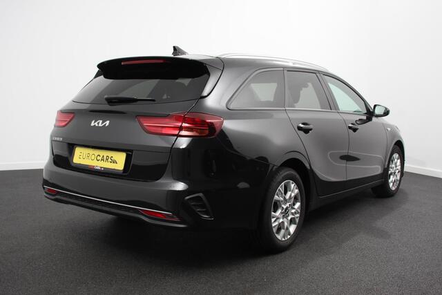 KIA CEE D Ceed Sportswagon 1.0 T-GDi Prestige | Navigatie | Apple Carplay/Android Auto | Climate Control | Cruise Control | Lane Assist | Stoel/Stuurverwarming | Privacy Glass | Camera