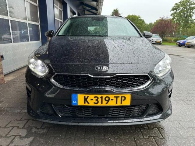 KIA CEE D 1.0 T-GDI DYN.PLUSL. CAMERA. STUUR EN STOEL VERWARMING.