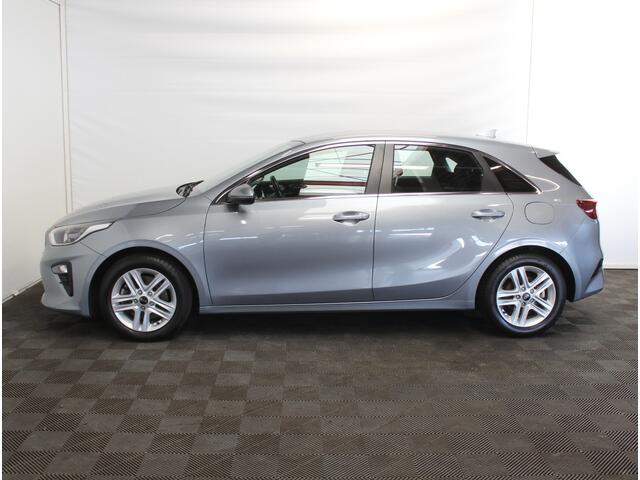 KIA CEE D Ceed 1.0 T-GDi DynamicLine | CAMERA | CARPLAY | NAVIGATIE | PDC | LMV | CRUISE