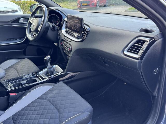 KIA CEE D Ceed Sportswagon 1.0 T-GDi GT-Line Business Edition