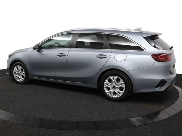 KIA CEE D Ceed Sportswagon 1.5 T-GDi DynamicPlusLine - Cruise Control - Climate Control - Privacy Glas - Apple/Android Carplay - Fabrieksgarantie Tot 2031