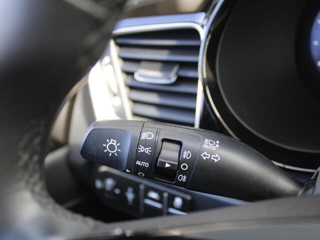 KIA CEE D Ceed Sportswagon 1.0 T-GDi DynamicPlusLine | Stoel- & stuurverwarming | Camera | Clima | Cruise | LED | Navi | Elek. achterklep | 16" LM |