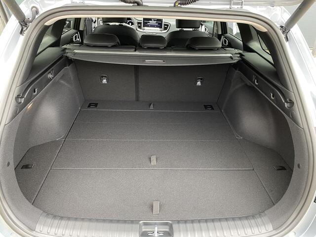 KIA CEE D Ceed SW 1.5 T-GDi MHEV DCT7 DynamicLine | Navigatie | Parkeercamera | Climate Control | Cruise Control Adaptief |