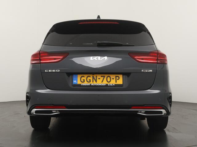KIA CEE D Ceed Sportswagon 1.5 T-GDi GT-Line Apple Carplay/Android Auto - Cruise Control - Dodehoekdetectie - Panorama Dak - Stoel/Stuur Verwarming Fabrieksgarantie tot 07-2031