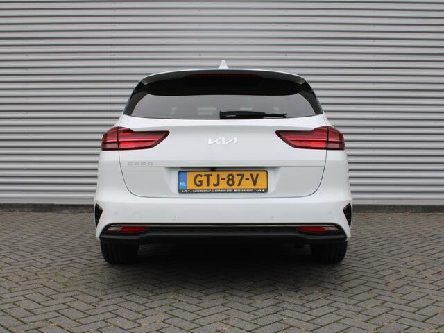 KIA CEE D Ceed Sportswagon 1.5 T-GDi DynamicPlusLine | Stoel- & stuurverwarming | Camera | Clima | Cruise | LED | Navi | Elek. achterklep | 16" LM |