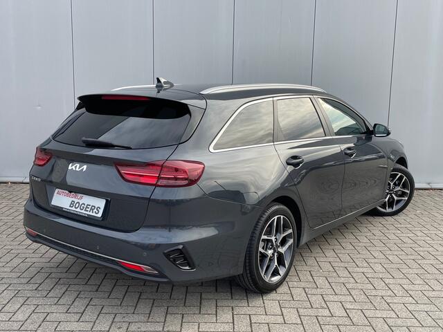 KIA CEE D Ceed Sportswagon 1.5 T-GDi DynamicLine Navigatie, Half Leder, 17"Lm, Climate Control, Cruise Control, Achteruitrijcamera