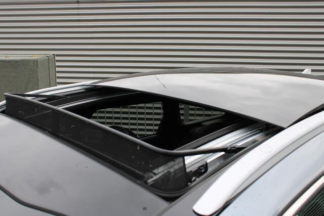 KIA CEE D Ceed Sportswagon 1.5 T-GDi GT-PlusLine Navigatie / Camera / Schuifdak