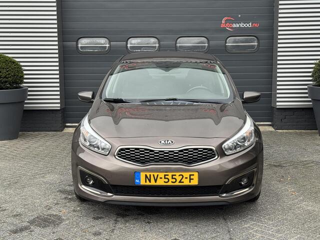 KIA CEE D cee'd 1.6 GDI ComfortPlusLine Navigator | Camera | Lichtmetalen Velgen | Navigatie | Cruise Control |