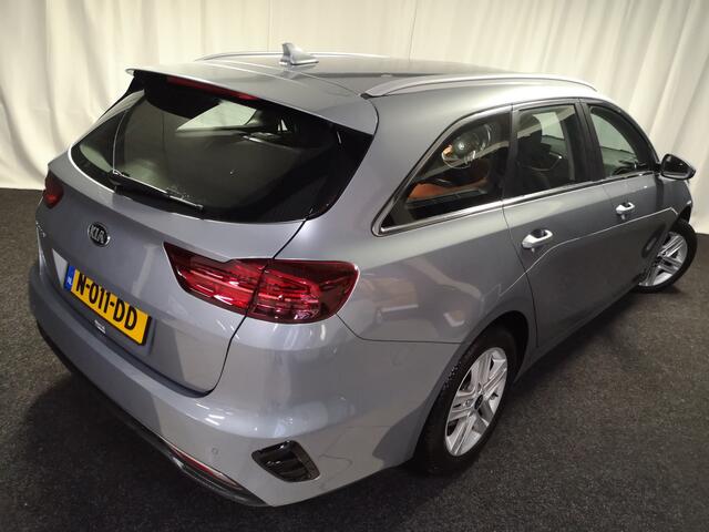 KIA CEE D Ceed Sportswagon 1.0 T-GDi DynamicLine ECC/CAMERA/APPLE/CRUISE/120PK