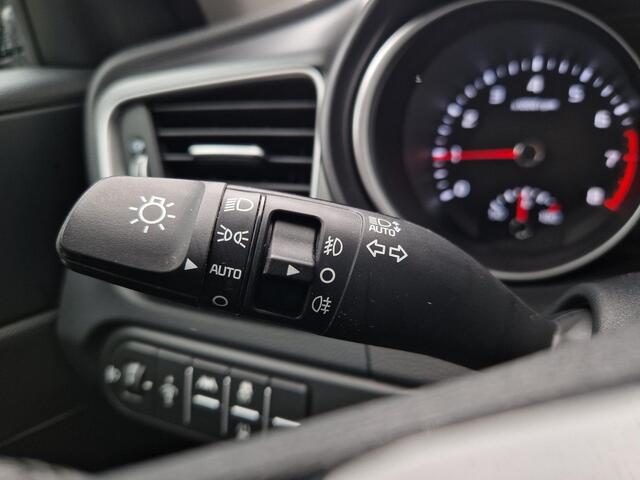 KIA CEE D Ceed Sportswagon 1.0 T-GDi ComfortLine | Climate | Navi | Cruise | Parkeersensoren | Lichtsensor | Camera |