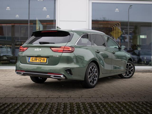 KIA CEE D Ceed Sportswagon 1.5 T-GDi GT-Line | Schuifkanteldak | Stoel en stuurverwarming |