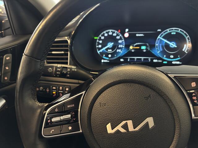 KIA CEE D Ceed Sportswagon 1.6 GDI PHEV Executive Line / Panoramadak / Leer / Stoelventilatie / Apple Carplay / Dab+ / JBL Sound / BLIS / Camera - Trekhaak -