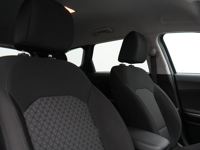 KIA CEE D Ceed Sportswagon 1.0 T-GDi ComfortLine 101pk Dealer O.H. | Camera | Apple Carplay | Stoelen & Stuur Verwarmd | Cruise Control | DAB |