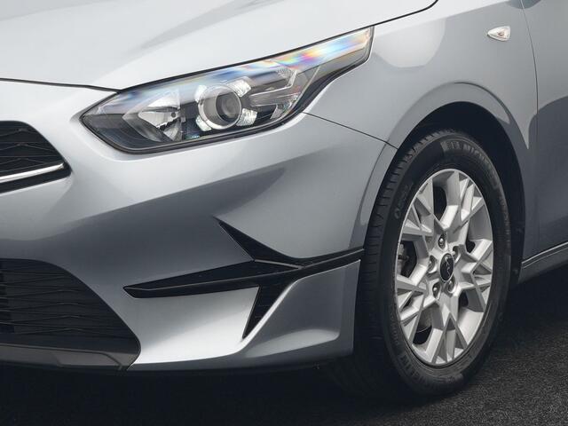 KIA CEE D Ceed Sportswagon 1.0 T-GDi ComfortLine 101pk Dealer O.H. | Camera | Apple Carplay | Stoelen & Stuur Verwarmd | Cruise Control | DAB |