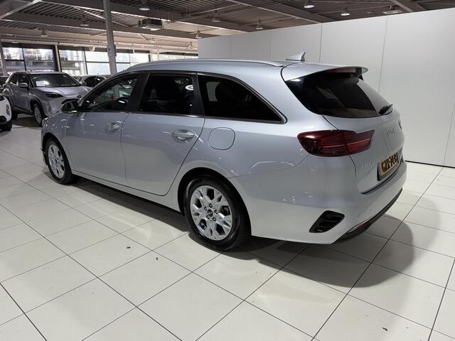 KIA CEE D Ceed Sportswagon 1.5 T-GDi DynamicPlusLine Stoel en Stuur verwarming, Apple Carplay/Android Auto, Navigatie, Camera.