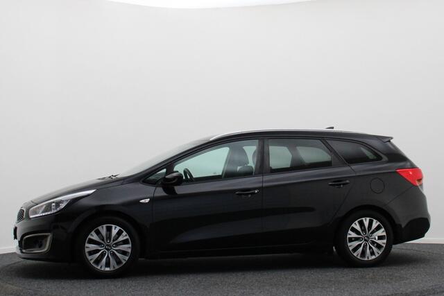 KIA CEE D cee'd Sportswagon 1.0 T-GDi Design Edition Camera, Apple Carplay, Climate, Trekhaak, Navigatie