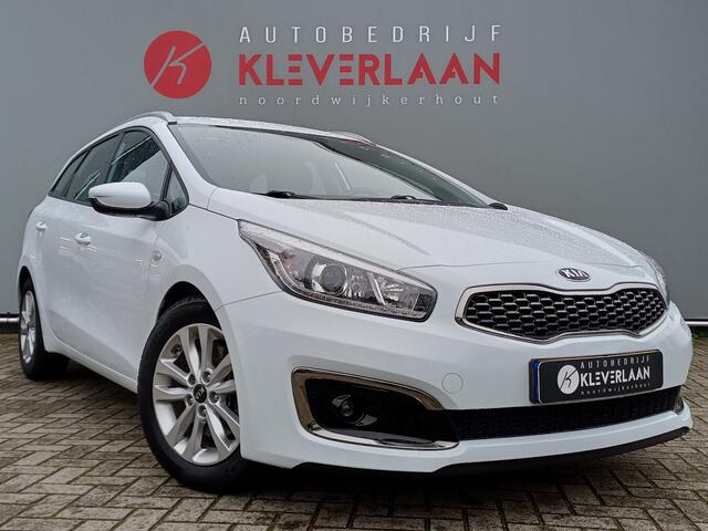 KIA CEE D cee'd Sportswagon 1.0 T-GDi ComfortPlusLine Navigator | CAMERA | NAVI | DEALER OND. | ANDROID AUTO/ APPLE CARPLAY | Wij bieden ook financiering mogelijkheden aan.