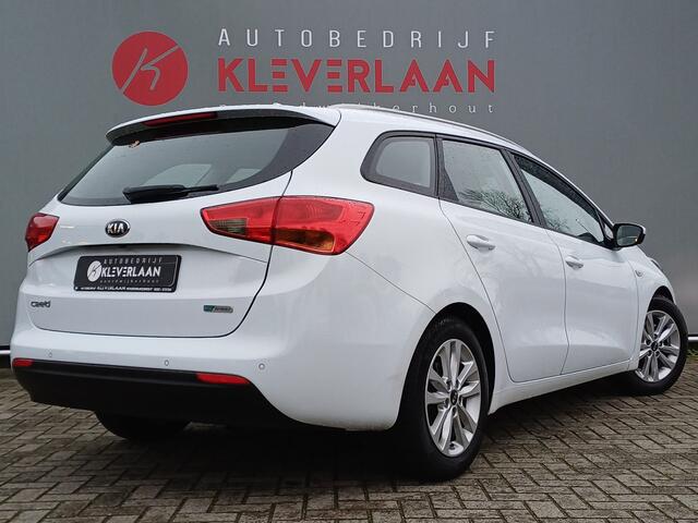 KIA CEE D cee'd Sportswagon 1.0 T-GDi ComfortPlusLine Navigator | CAMERA | NAVI | DEALER OND. | ANDROID AUTO/ APPLE CARPLAY | Wij bieden ook financiering mogelijkheden aan.