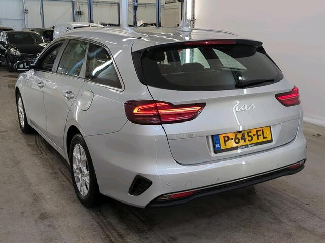 KIA CEE D Ceed Sportswagon 1.5 T-GDi DynamicLine 1e Eigenaar | NL-Auto | Volledig Onderh | BTW | Camera | Ad Cruise | Multimedia | Carplay | Climate | Hill-Hold | Navi | Full Led | Start/Stop