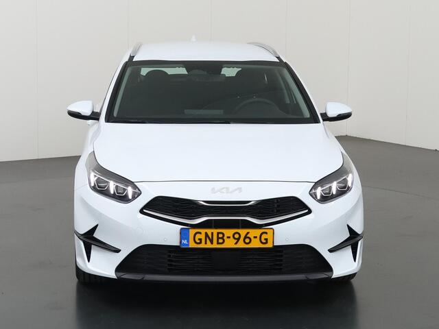 KIA CEE D Ceed SW 1.5 T-GDi DynamicLine | Navigatie | Parkeercamera | Climate Control | Cruise Control |