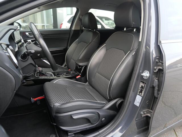 KIA CEE D Ceed Sportswagon 1.5 T-GDi DynamicPlusLine | Cruise | Clima | Camera | Navi | Carplay | Keyless | Stoel-stuurverwarming |