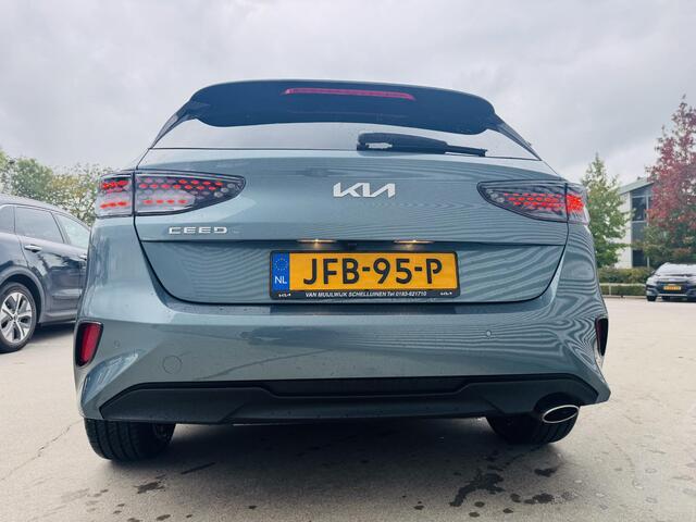 KIA CEE D Ceed 1.0 T-GDi DynamicPlusLine Demo auto ! Kmstand kan iets variëren ! Informeer altijd even of de auto aanwezig is !
