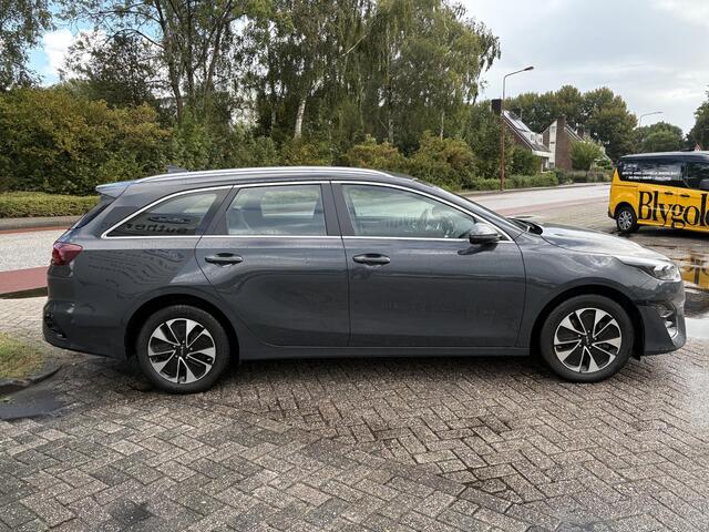 KIA CEE D Ceed Sportswagon 1.6 GDI PHEV DynamicLine | 140pk Automaat | Stoelverwarming | Camera | Navigatie | Climate control
