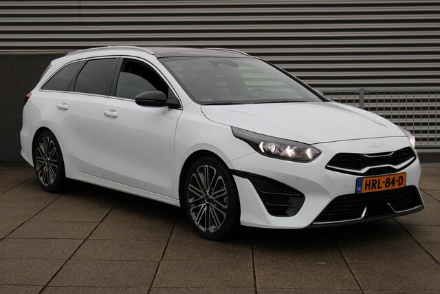 KIA CEE D Ceed Sportswagon 1.5 T-GDi GT-PlusLine Schuifdak / Trekhaak