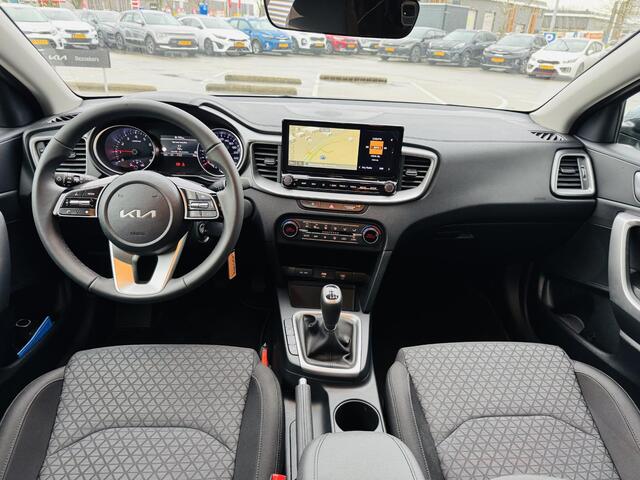 KIA CEE D Ceed Sportswagon 1.0 T-GDi ComfortLine Demo auto ! | BTW Auto | Km-stand kan iets varieeren ! | Informeer altijd even of de auto aanwezig is..