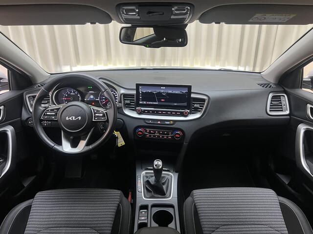 KIA CEE D Ceed 1.0 T-GDi DynamicLine *Org.NL!* Facelift / Eerste Eigenaar / Camera / Carplay / Cruise / Navigatie / PDC / ECC Clima / 16'' LMV