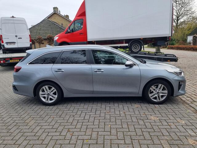 KIA CEE D 1.0 T-GDi Dyn.PlusL. ( MOTORSCHADE )