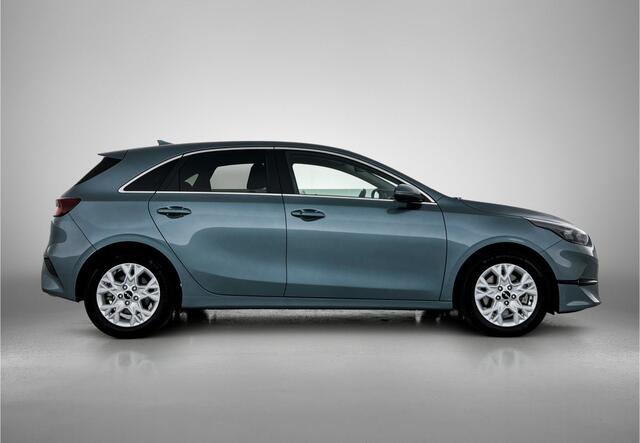 KIA CEE D Ceed 1.5 T-GDi DynamicPlusLine
