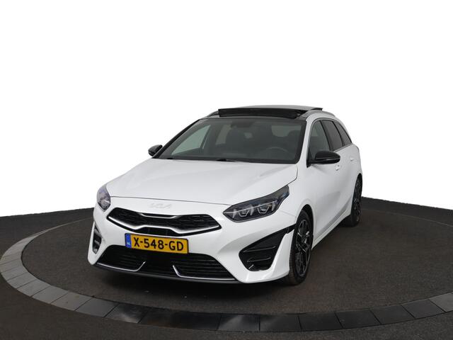 KIA CEE D Ceed Sportswagon 1.5 T-GDi GT-Line Automaat - Sportstoelen - Panorama dak - elektrische Achterklep - Adaptive Cruise control - Navigatie - Fabrieksgarantie tot 11-2030 of 150.000 km