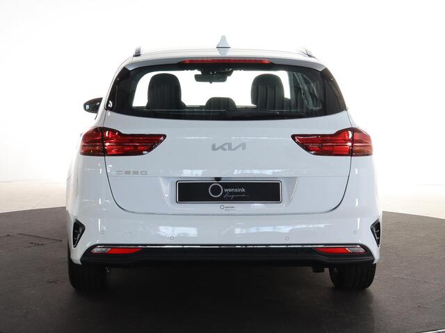KIA CEE D Ceed SW 1.0 T-GDi ComfortLine | Klimaatregeling | Dakrails | Cruise control | Achteruitrijcamera | Navigatie |