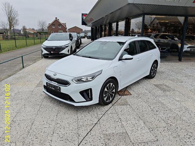 KIA CEE D Ceed Sportswagon 1.6 GDI PHEV DynamicLine *t/m 10de bouwjaar garantie!