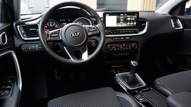 KIA CEE D Ceed 1.0 T-GDi 120pk Dynamic Plus-Line H-Leder 18inch LM Keyless LED Stoel & Stuurverwarming *1e Eigenaar* 37255km!