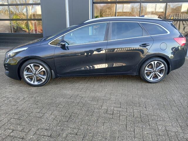 KIA CEE D cee'd Sportswagon 1.0 T-GDi GT-Line Edition / apple carplay / android auto
