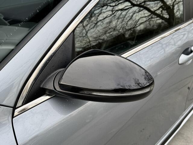 KIA CEE D Ceed 1.0 T-GDi 120pk GT-Line Panorama Climate control Navigatie Stoel - Stuur verwarming