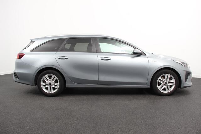 KIA CEE D Ceed Sportswagon 1.0 T-GDi Active SW | Navigatie | Apple Carplay/Android Auto | Climate Control | Camera | Extra Getint Glas