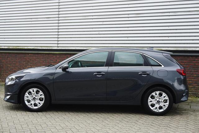 KIA CEE D Ceed 1.0 T-GDi 120PK DynamicLine/Geen Importauto/ All-Seasonbanden.